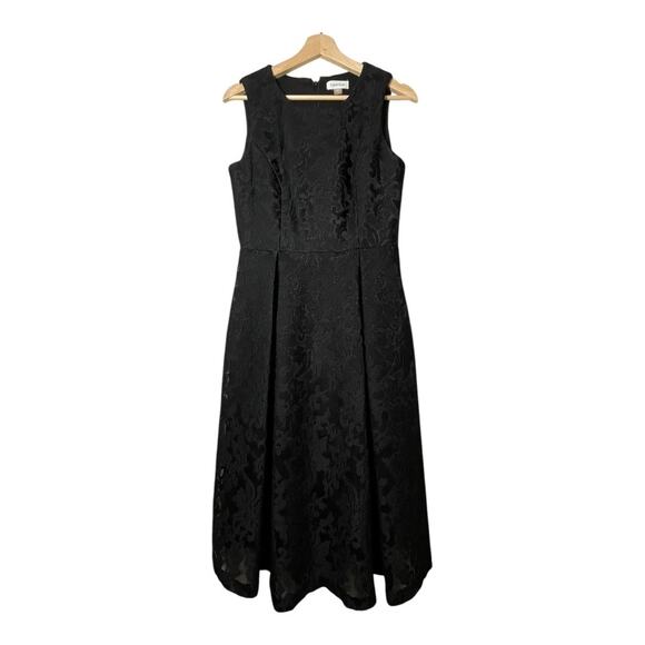 Calvin Klein LBD Lace Fit & Flare Dress Midi Sleeveless Size 6 Pleated - Picture 2 of 7